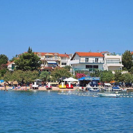 Apartmani Delfin Гребастика Экстерьер фото