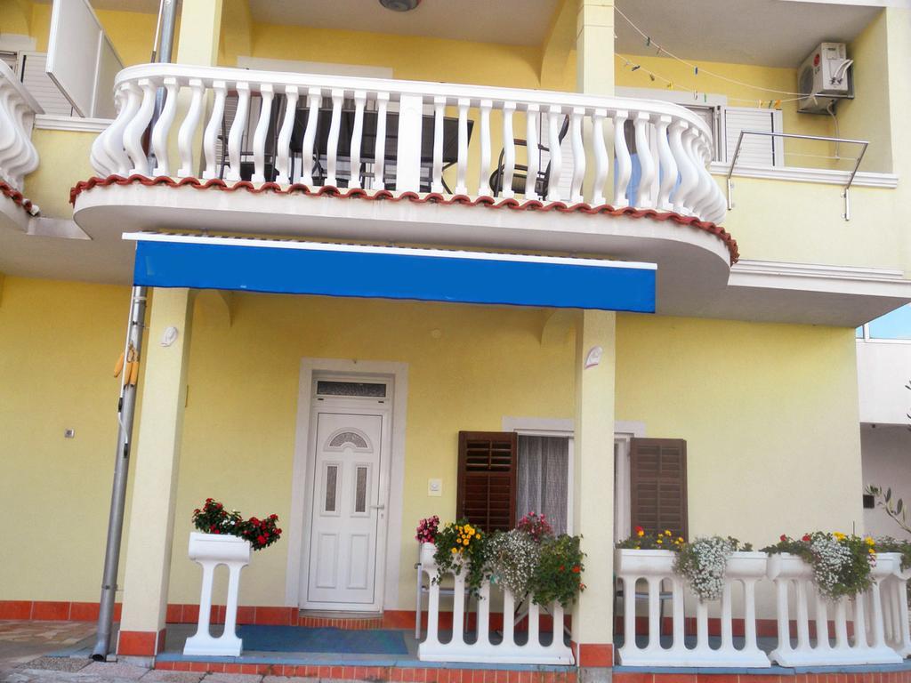 Apartmani Delfin Гребастика Экстерьер фото