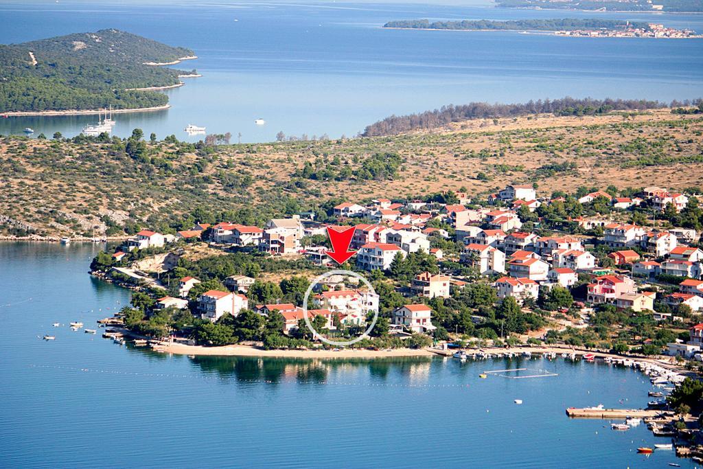 Apartmani Delfin Гребастика Экстерьер фото